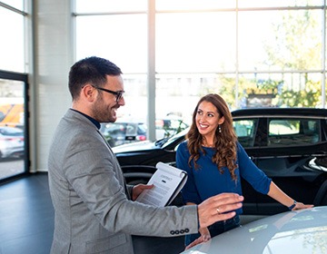 Notre formation en vente automobile est idéale pour développer des compétences en relation client. Devenez un vrai professionnel de vente avec AUTOFORMA, Québec.